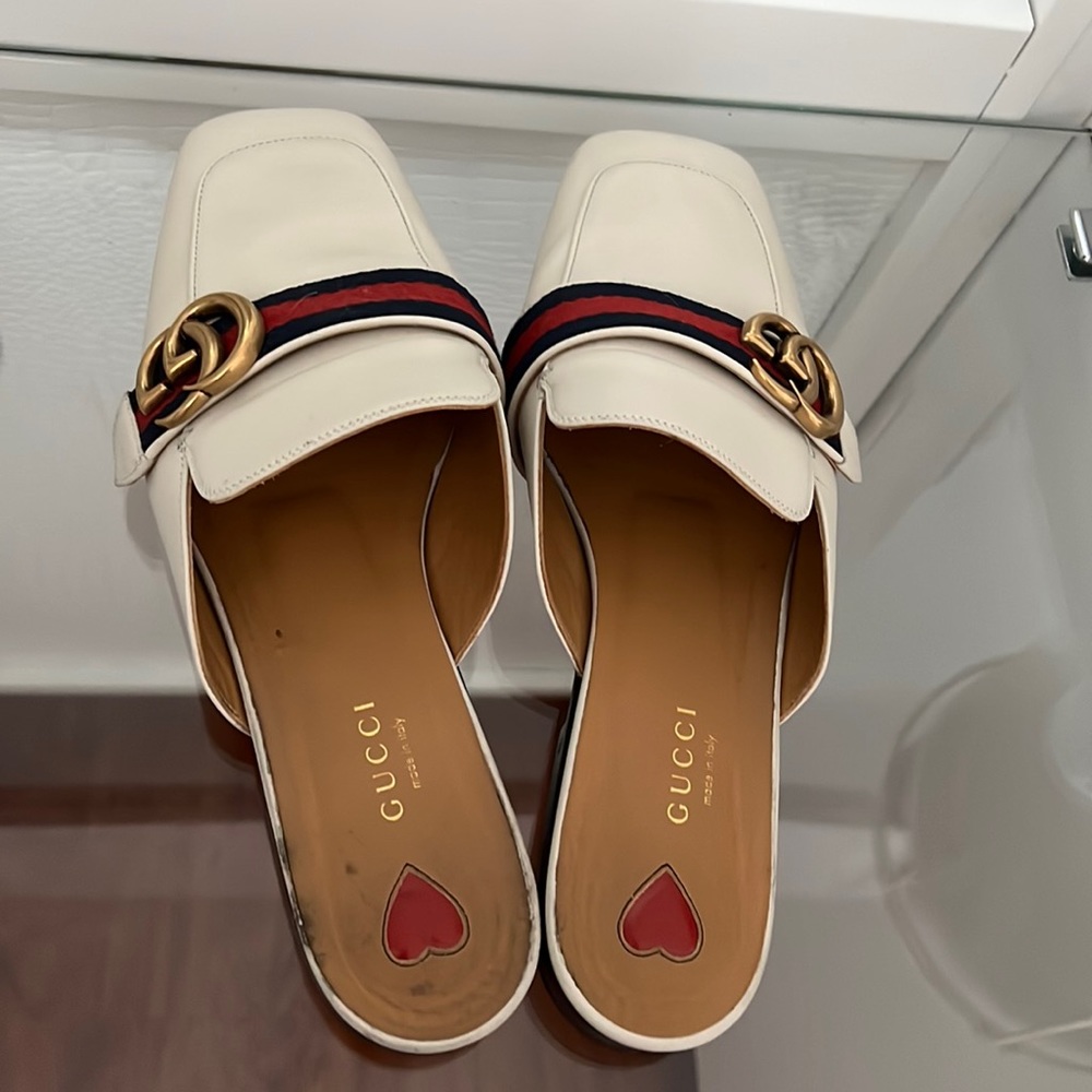 Gucci women white leather slippers with Double G size 38.5